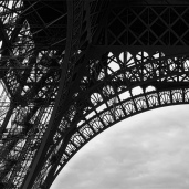 Variation autour de la Tour Eiffel